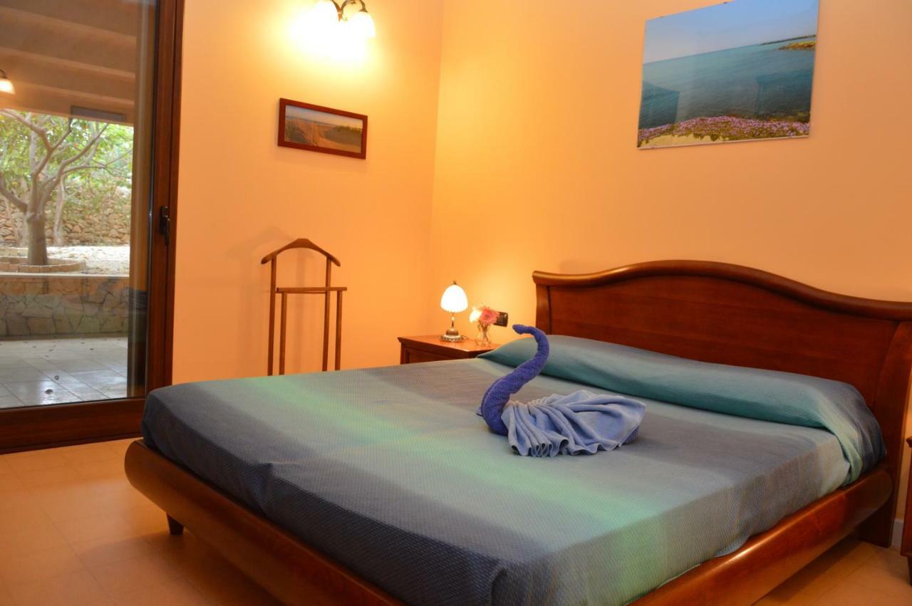 Villa Giulia - Sicilian Luxury Garden Пунта Сека Екстериор снимка